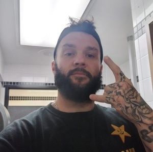 Meet your Posher, Josh